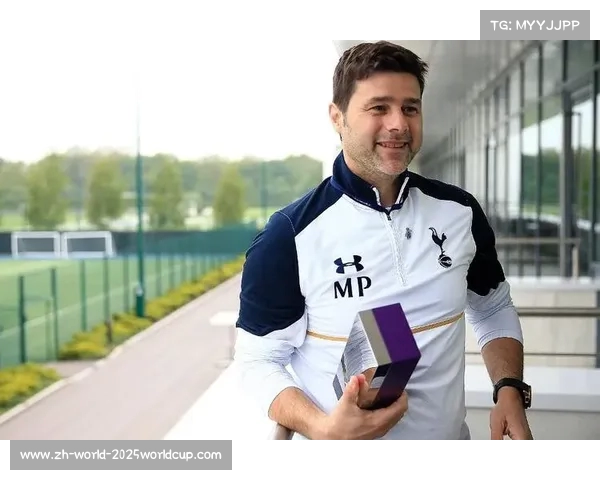 英超年度盛典揭晓最佳球员最佳教练荣誉榜单引发热议 英超年度盛典揭晓最佳球员最佳教练荣誉榜单引发热议